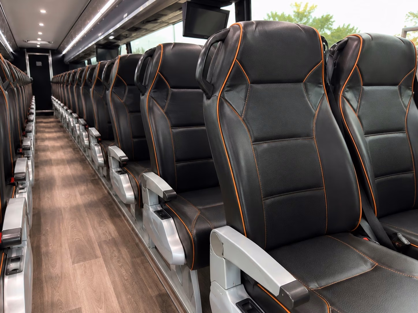 alameda bus rentals for game days across the east bay