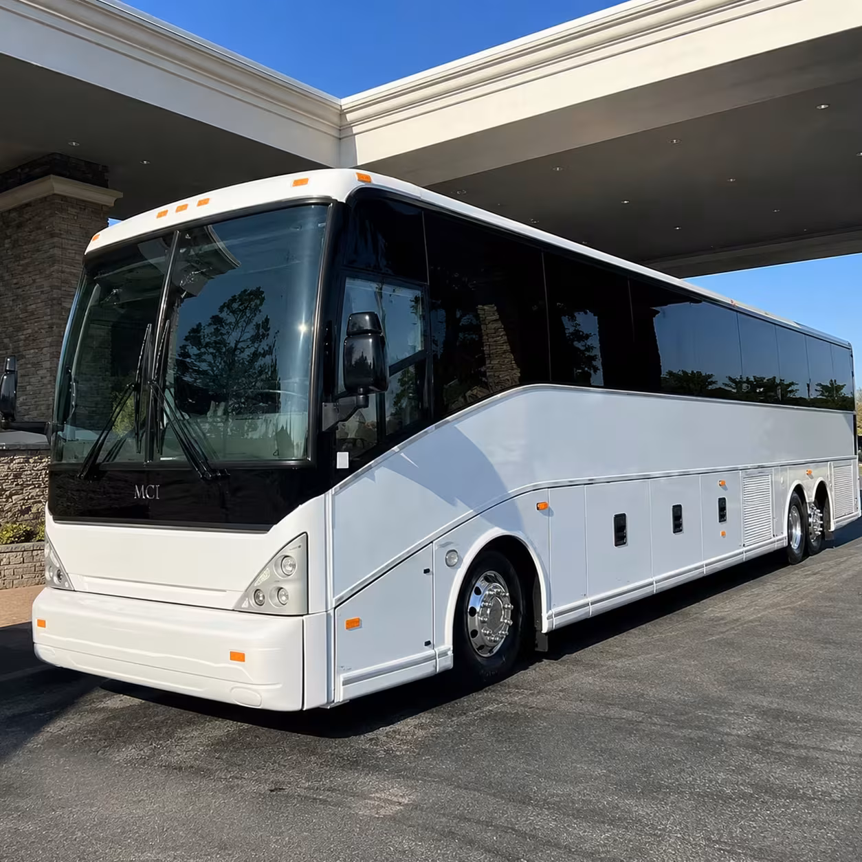 alameda employee shuttle buses to oakland bart stations