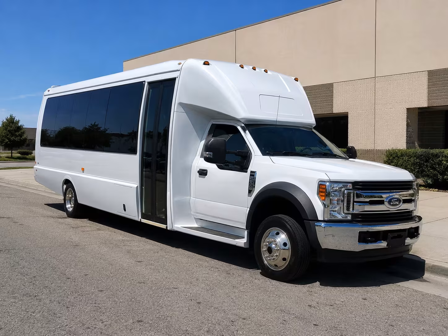 multi stop airport minibus rentals across alameda